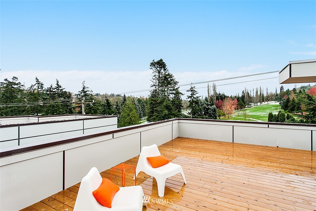 2838 Southwest Genesee Street, Unit A Seattle, WA 98126 - Photo 23 of 24 Gallery Image 23
