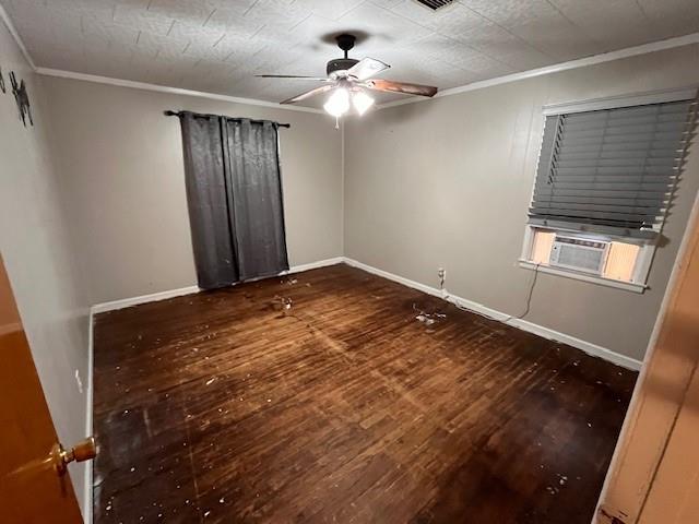 136 Northwest Ave F Hamlin, TX 79520 - Photo 15 of 27 wooden floor in an empty room