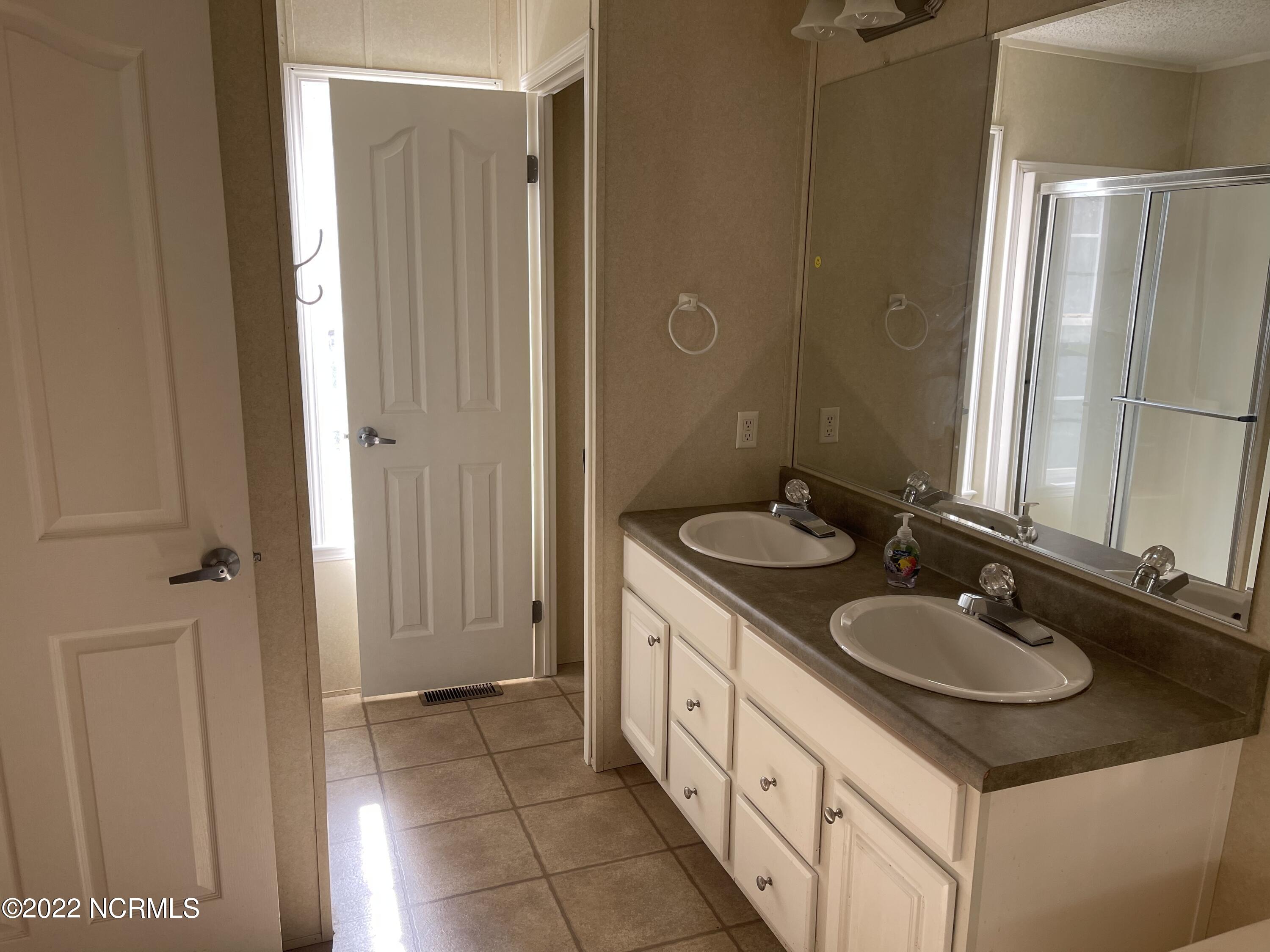 149 Trout Street Holly Ridge, NC 28445 - Photo 9 of 21 A94756EE-B0AD-4B3C-A0B7-0C1501A85B3B