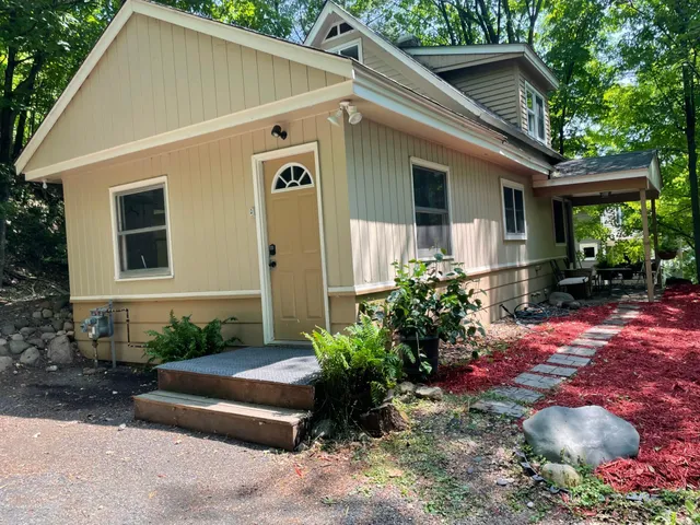 $229,900 | 338 South Jefferson Street, St. Croix Falls, WI 54024