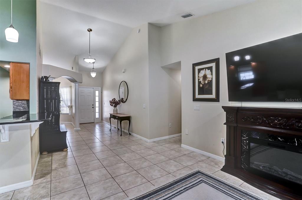 5010 Treasure Cay Road Tavares, FL 32778 - Photo 9 of 32 Gallery Image 9