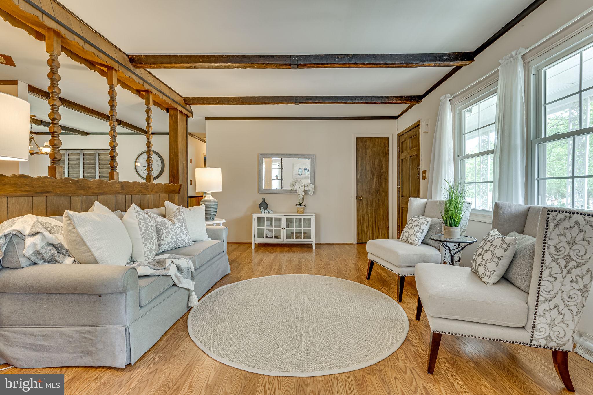 44082 Louisdale Road California, MD 20619 - Photo 7 of 35 front room