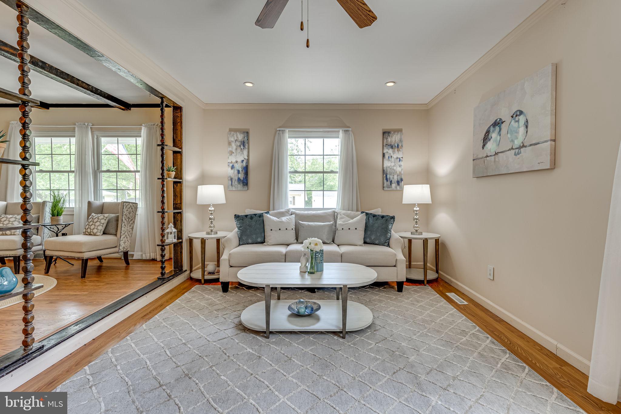 44082 Louisdale Road California, MD 20619 - Photo 10 of 35 living room