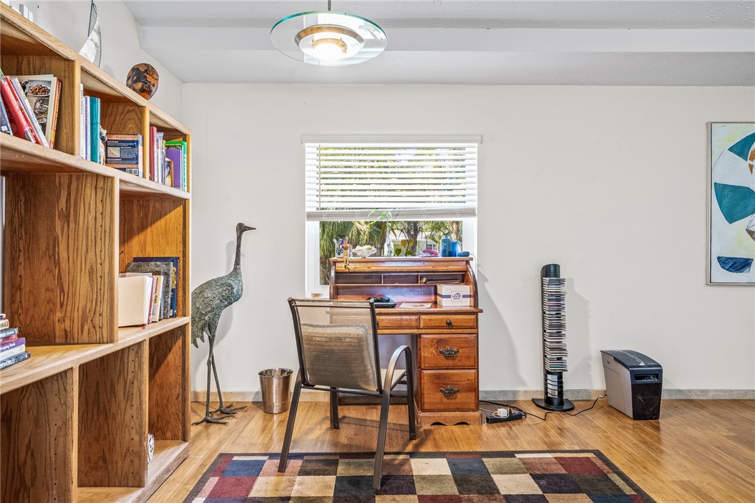 5313 Palm Drive Fort Pierce, FL 34982 - Photo 19 of 36 a workspace with furniture and window