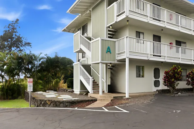 $430,000 | 82-6065 Mamalahoa Highway, Unit A101, Captain Cook, HI 96704