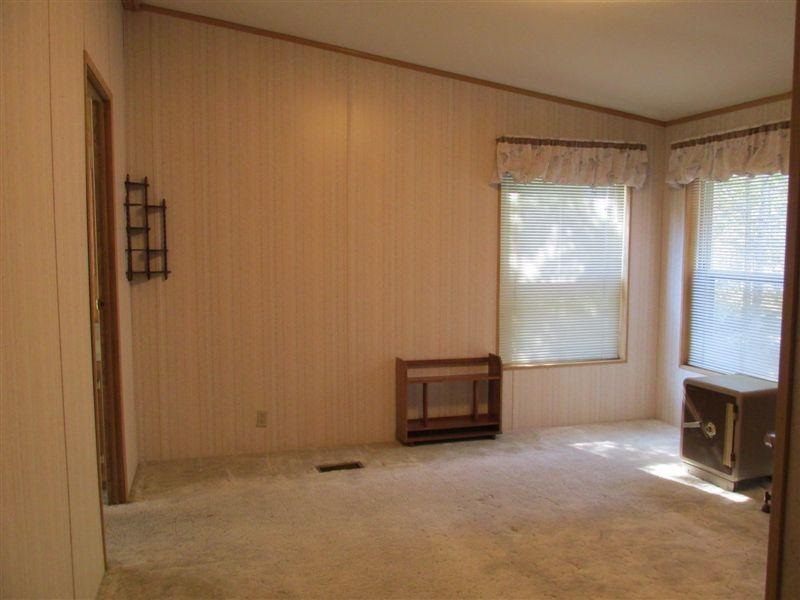 2242 Cedonia-Addy Road Addy, WA 99101 - Photo 11 of 20