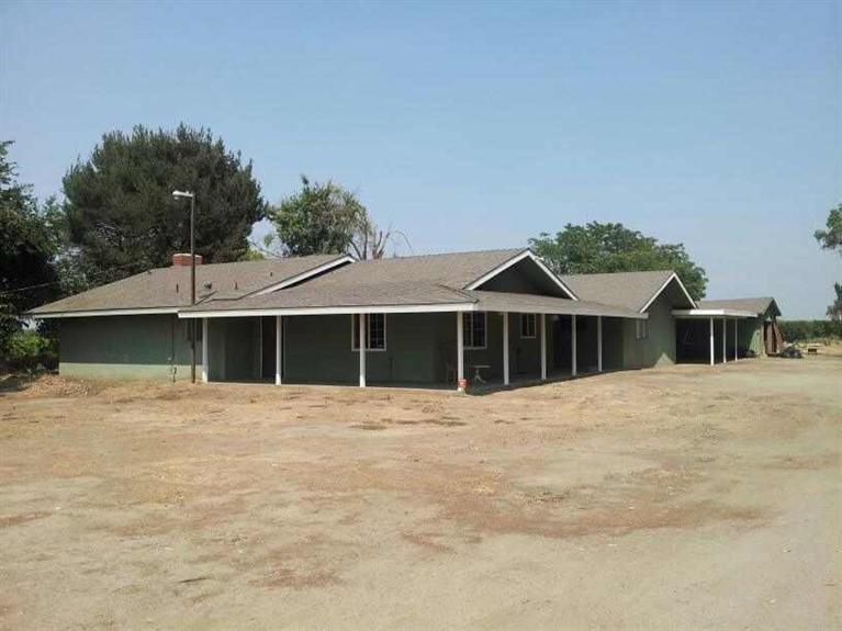 42586 Road 48 Reedley, CA 93654 - Photo 1 of 13