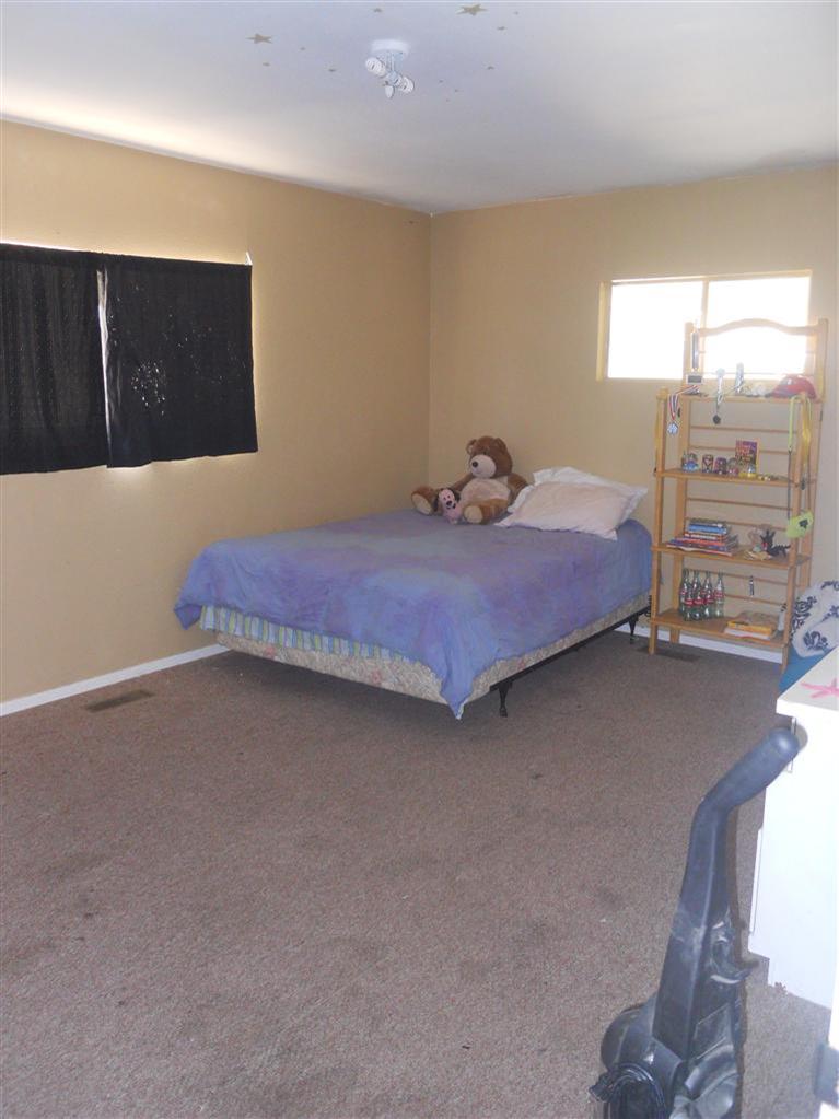 42586 Road 48 Reedley, CA 93654 - Photo 8 of 13