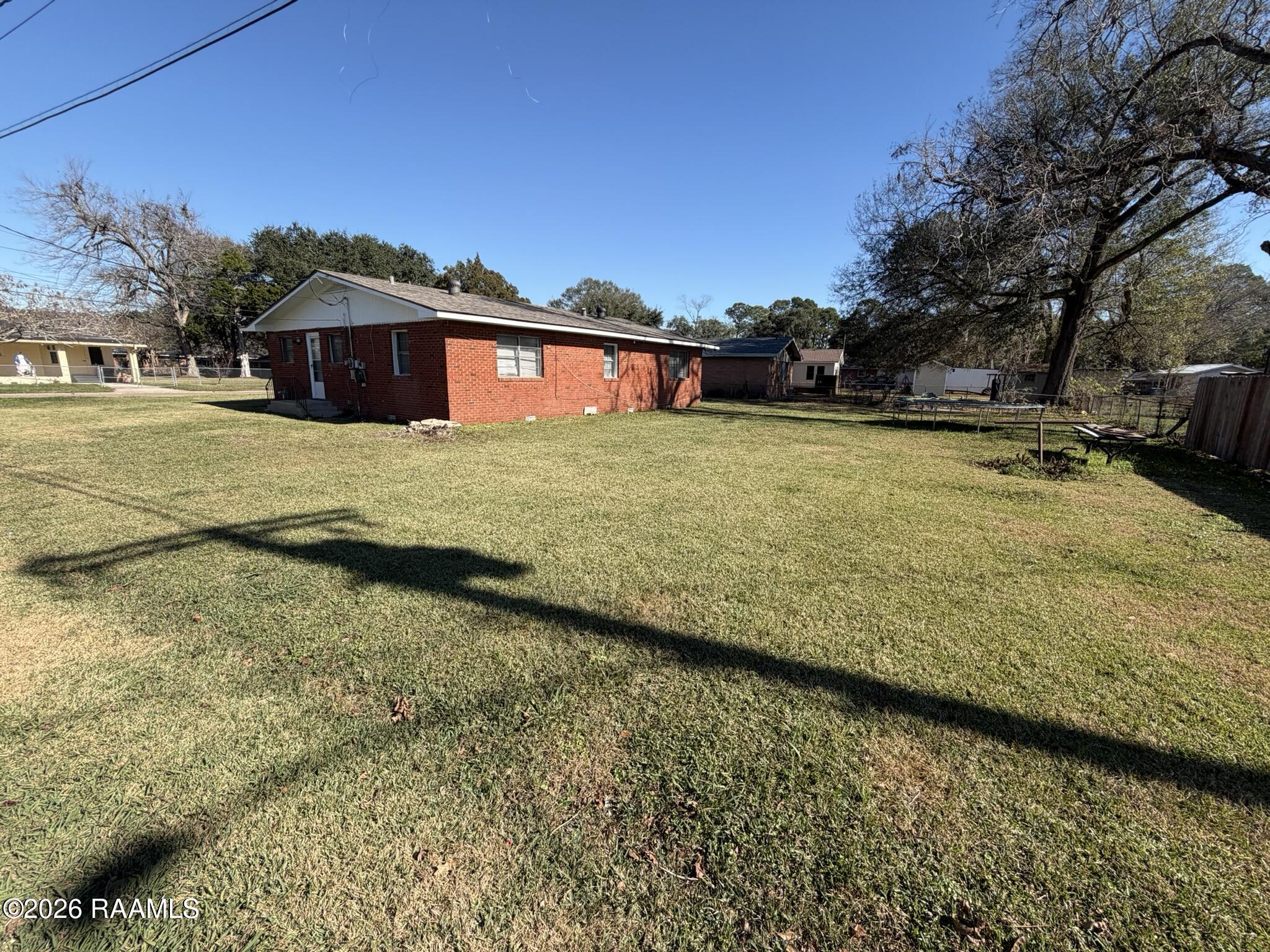 621 Arthur Street Lafayette, LA 70501 - Photo 2 of 10 4