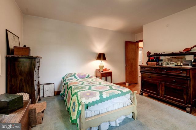 $870,000 | 5318 Sangamore Road, Bethesda, MD 20816