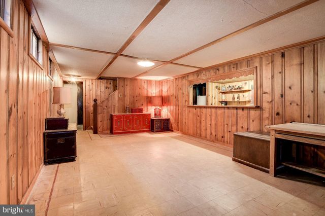 $870,000 | 5318 Sangamore Road, Bethesda, MD 20816