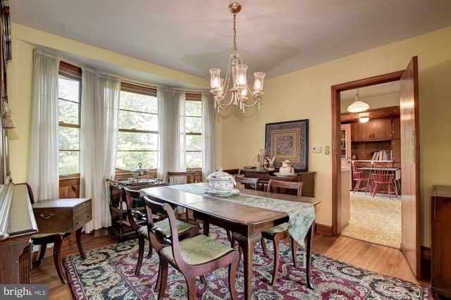 $870,000 | 5318 Sangamore Road, Bethesda, MD 20816