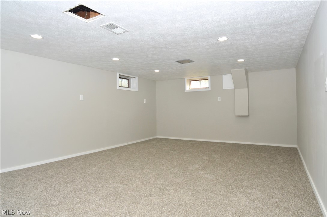 11117 Exeter Road Garfield Heights, OH 44125 - Photo 29 of 35