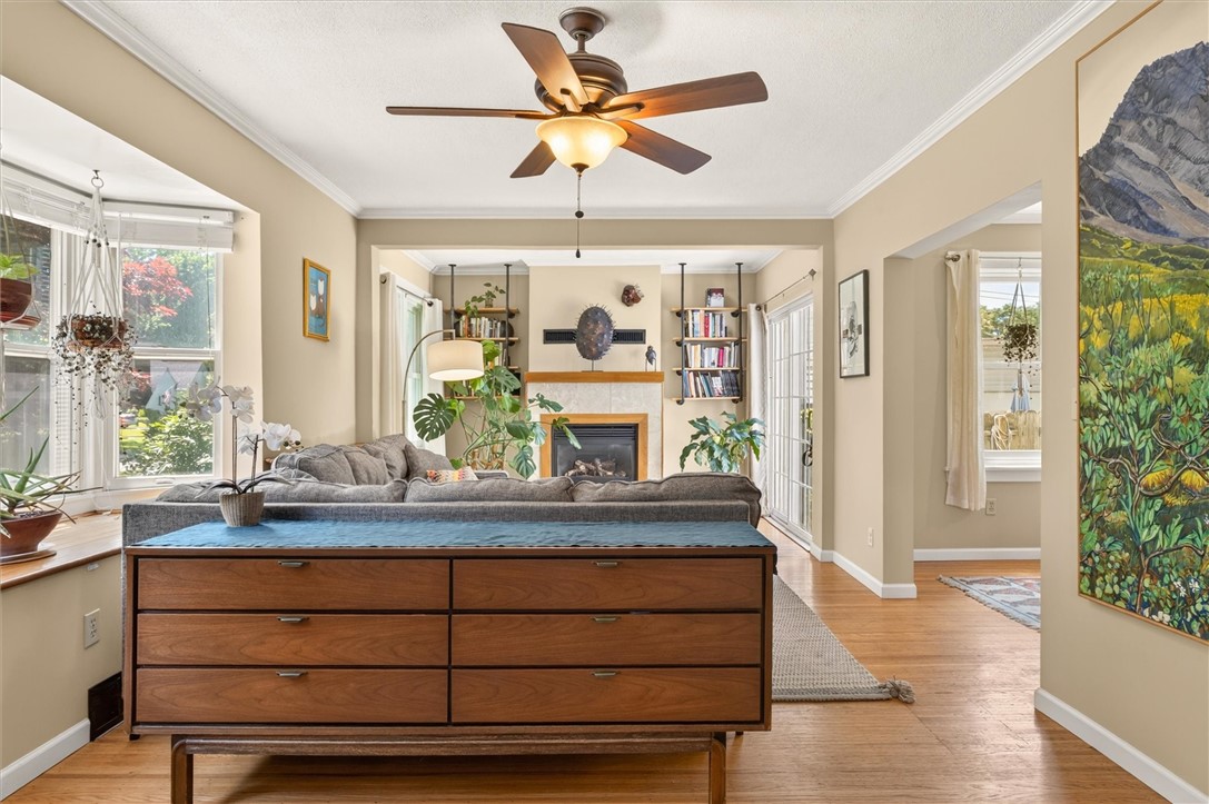 148 Rawlinson Road Irondequoit, NY 14617 - Photo 9 of 50