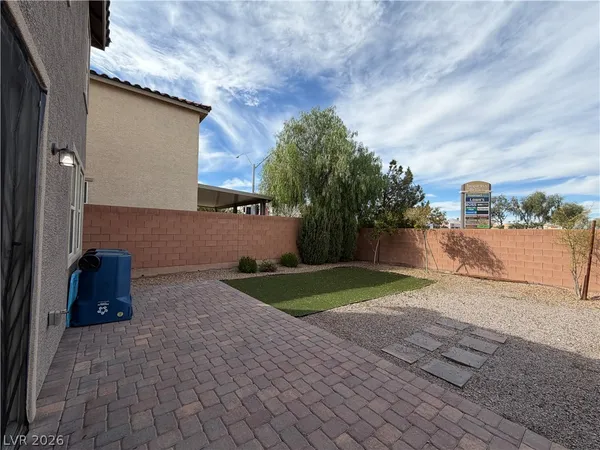 $2,250 | 9386 West Barcoloba Avenue, Las Vegas, NV 89148