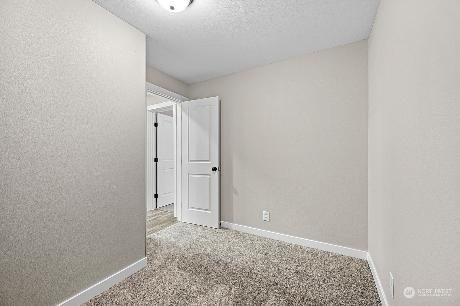3668 Southeast Salmonberry Road Port Orchard, WA 98366 - Photo 16 of 38 Gallery Image 16