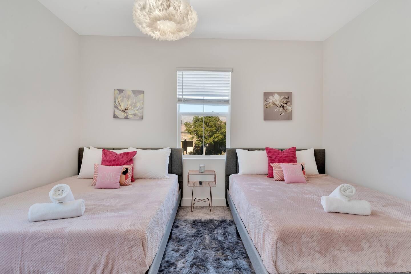 84635 Lago Brezza Drive Indio, CA 92203 - Photo 17 of 39 a bedroom with a bed and a window