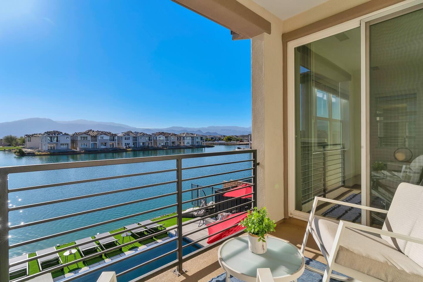 84635 Lago Brezza Drive Indio, CA 92203 - Photo 24 of 39 a view of outdoor space and city view