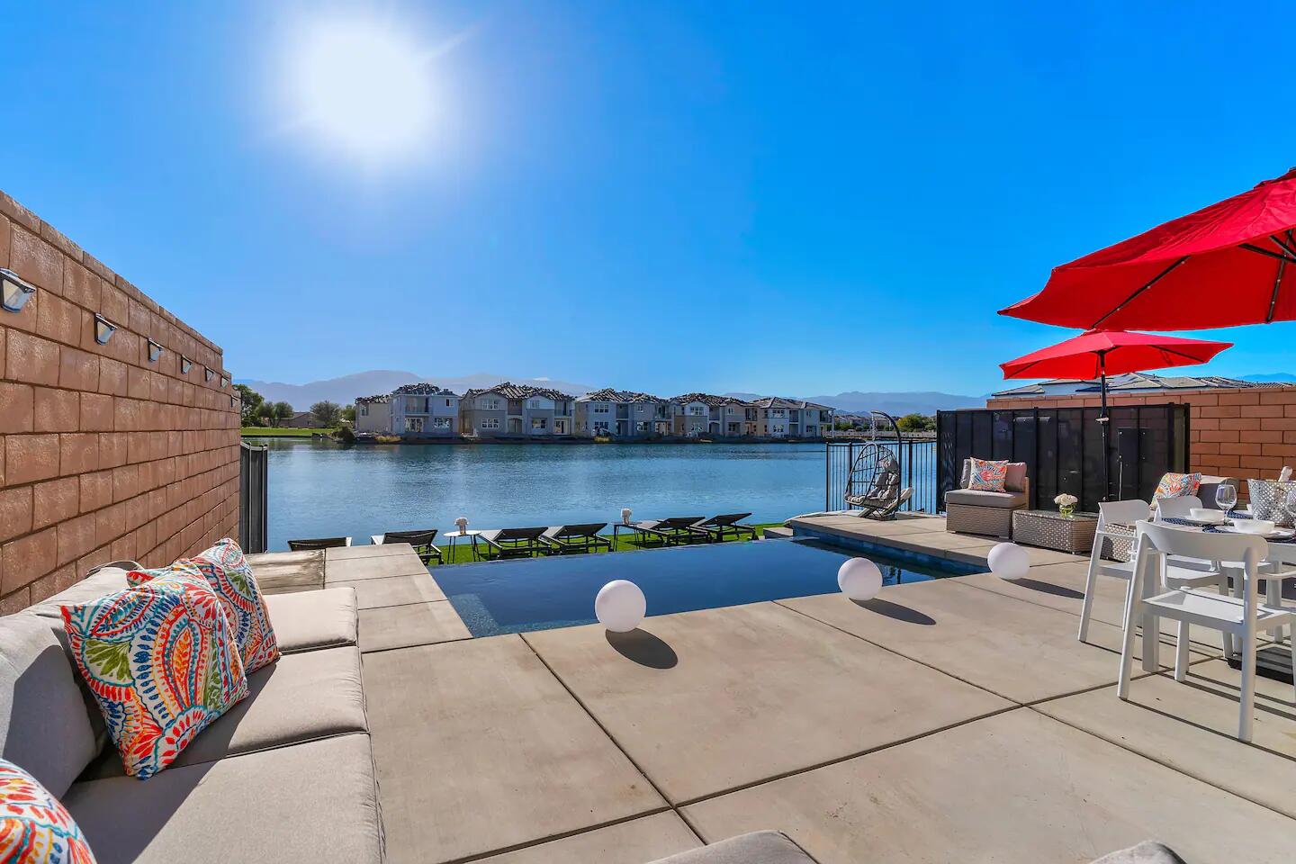 84635 Lago Brezza Drive Indio, CA 92203 - Photo 38 of 39 a terrace with outdoor seating and city view