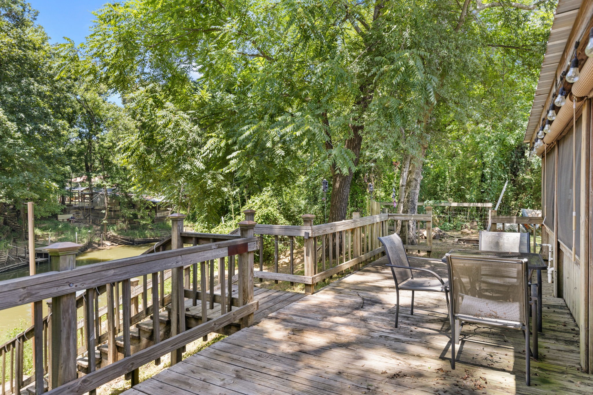 85 Bargeview Lane Adamsville, TN 38310 - Photo 8 of 44 a view of a chair and tables