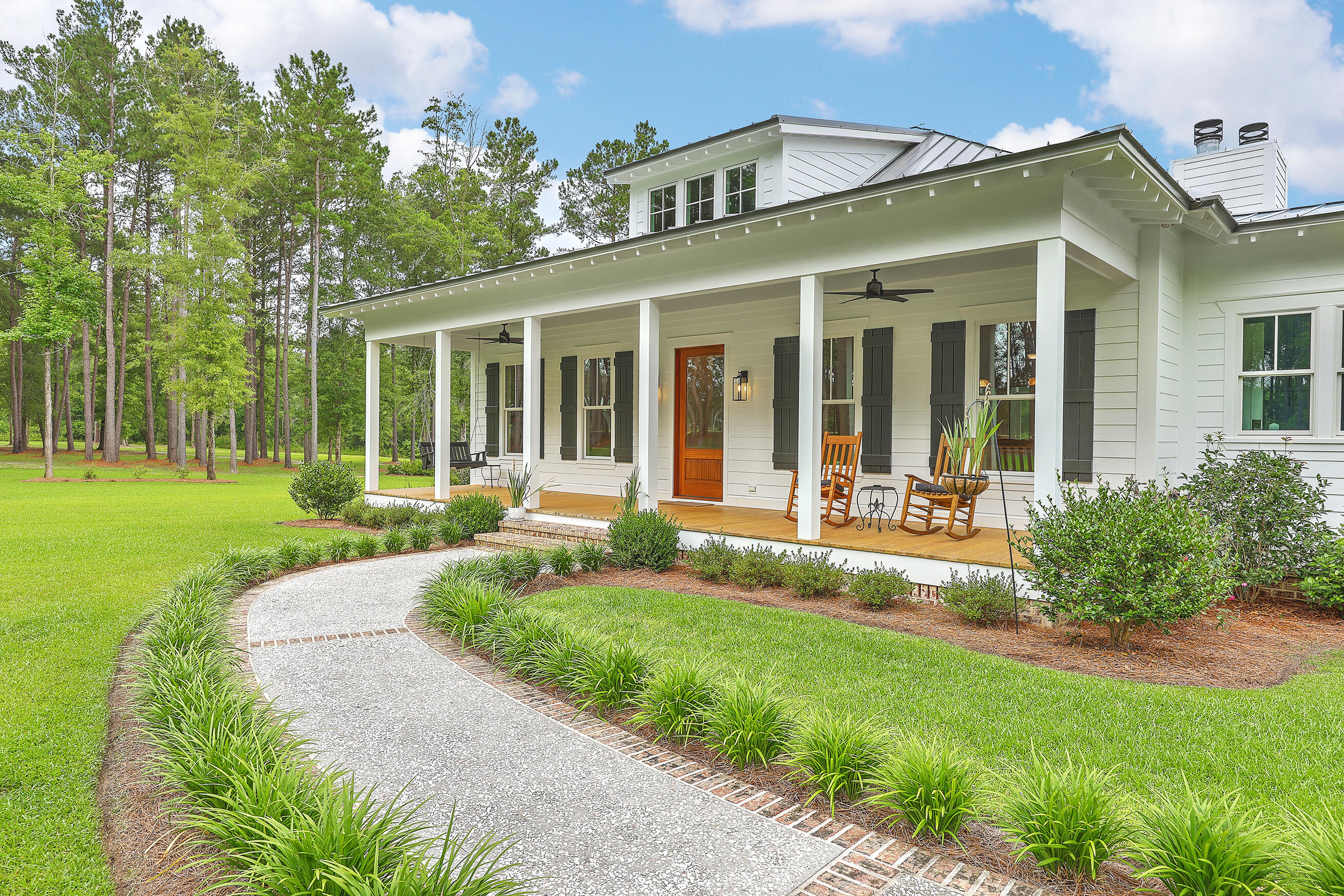 12145 Low Country Highway Ruffin, SC 29475 - Photo 4 of 73 Come on in!