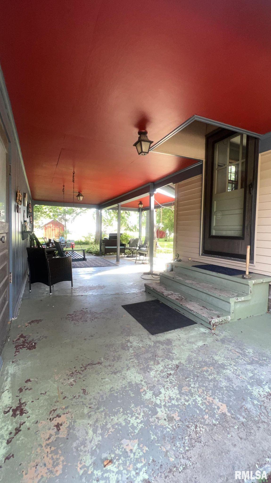 709 West Webster Street Benton, IL 62812 - Photo 12 of 38