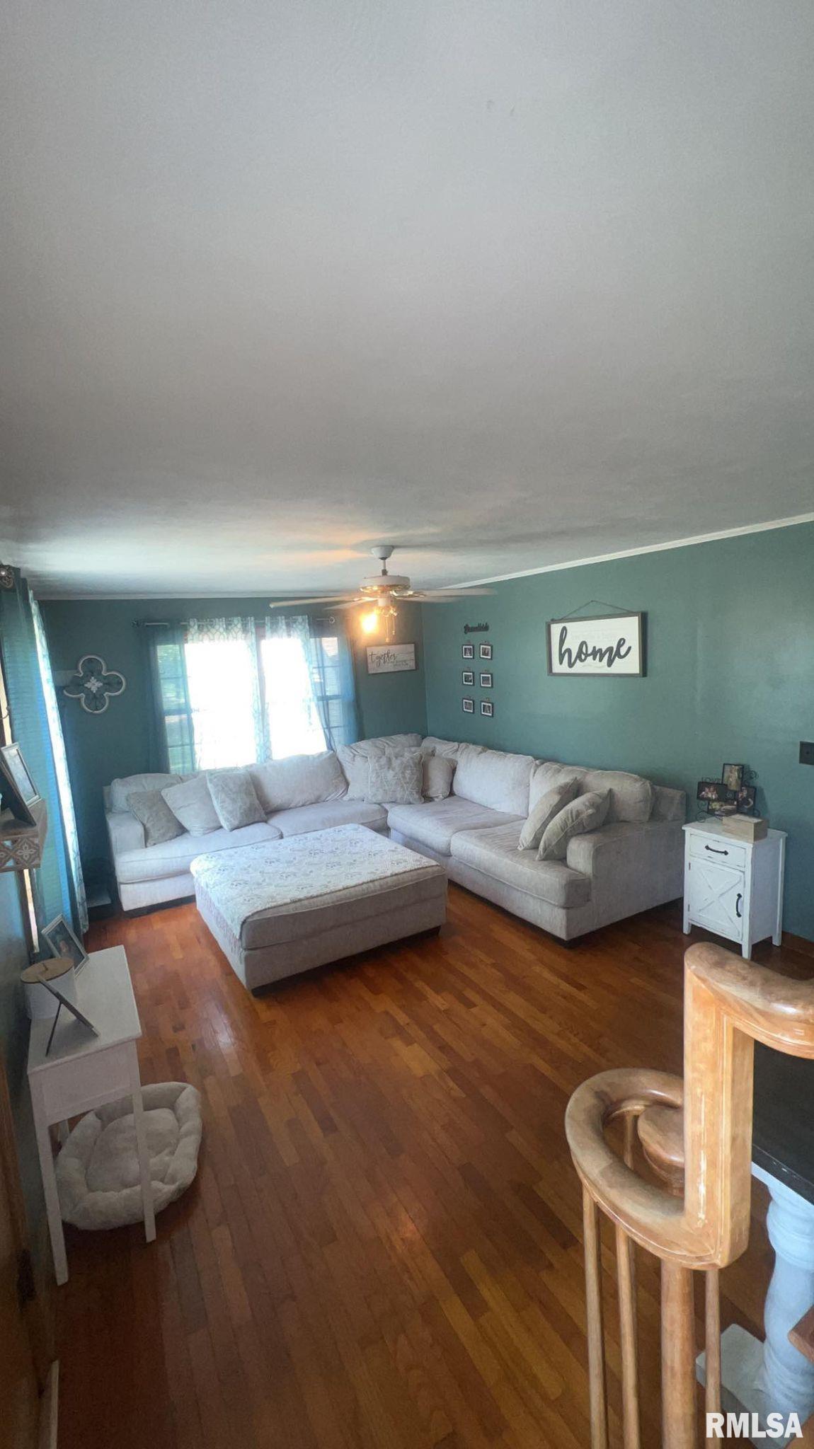709 West Webster Street Benton, IL 62812 - Photo 15 of 38