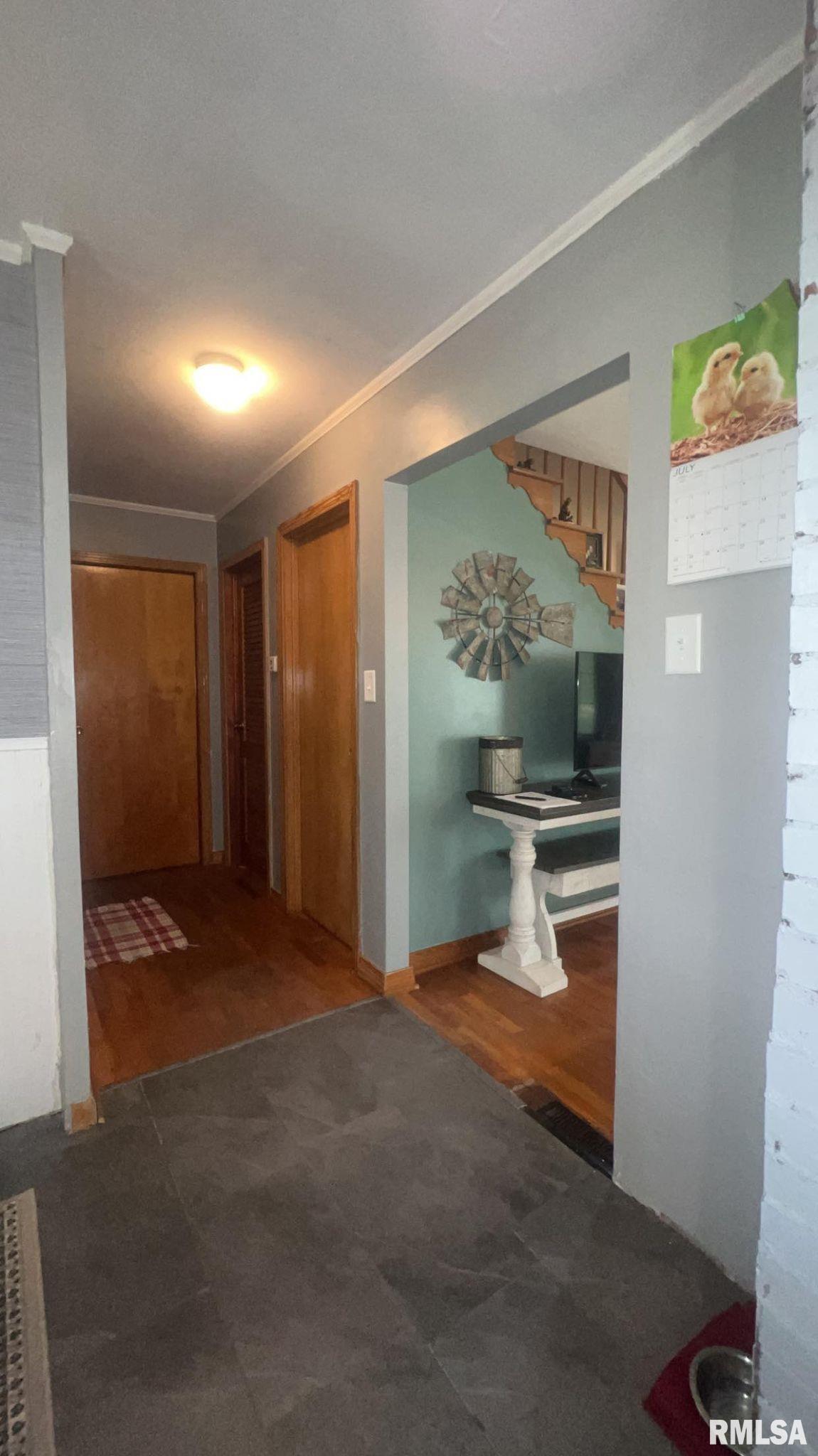 709 West Webster Street Benton, IL 62812 - Photo 29 of 38