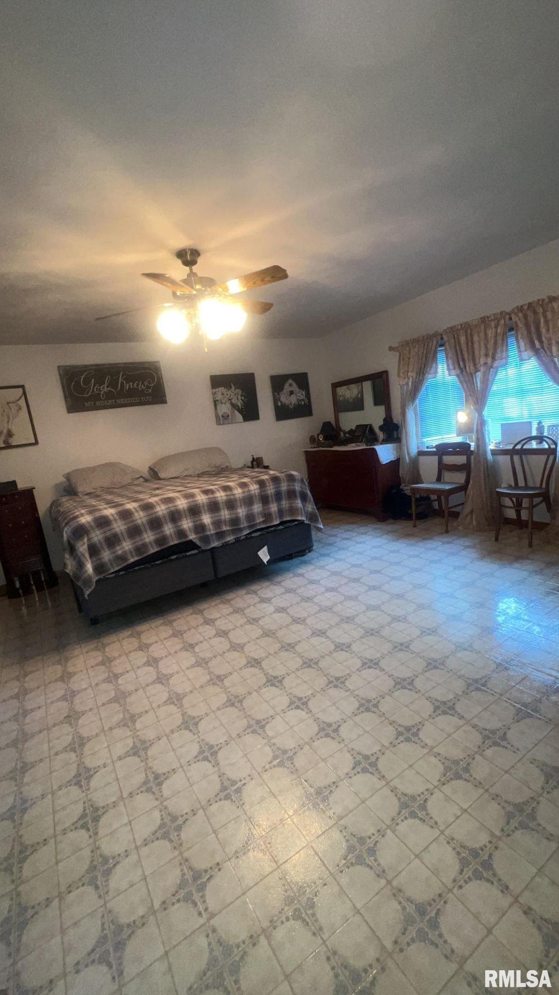 709 West Webster Street Benton, IL 62812 - Photo 35 of 38