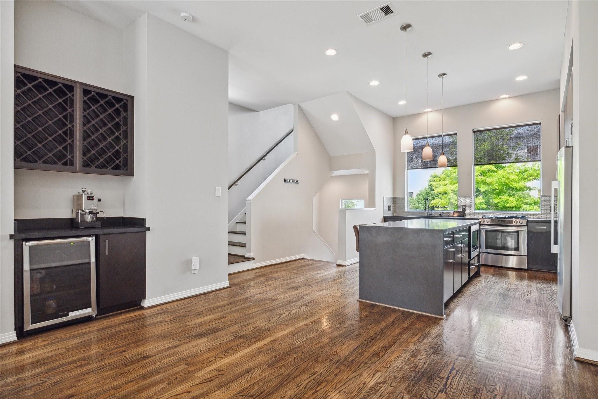 1630 Dennis Street Houston, TX 77004 - Photo 19 of 33 a living room with furniture and a wooden floor