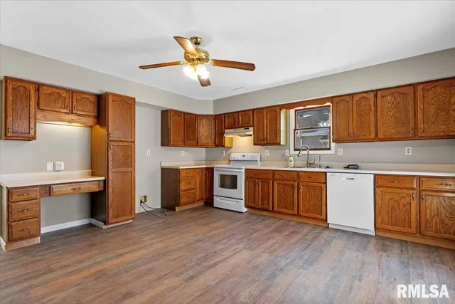 $199,500 | 410 East Washington Street, Auburn, IL 62615