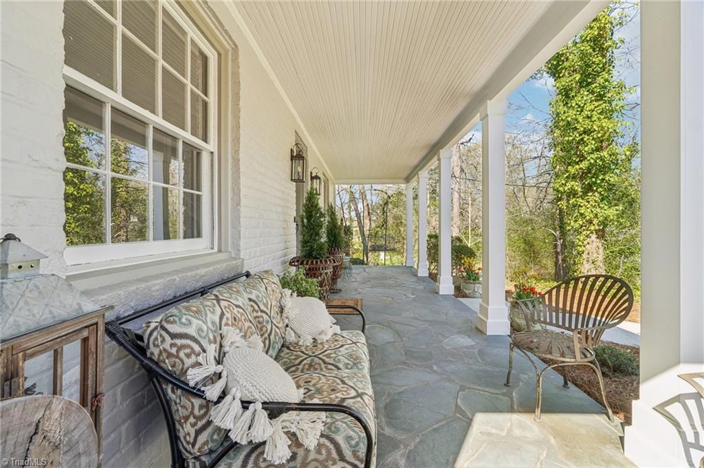 907 Sunset Drive High Point, NC 27262 - Photo 4 of 50 The BEST Seat In the house!