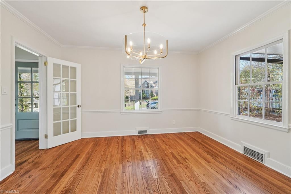 907 Sunset Drive High Point, NC 27262 - Photo 8 of 50 Gorgeous Lighting in the formal Dining!