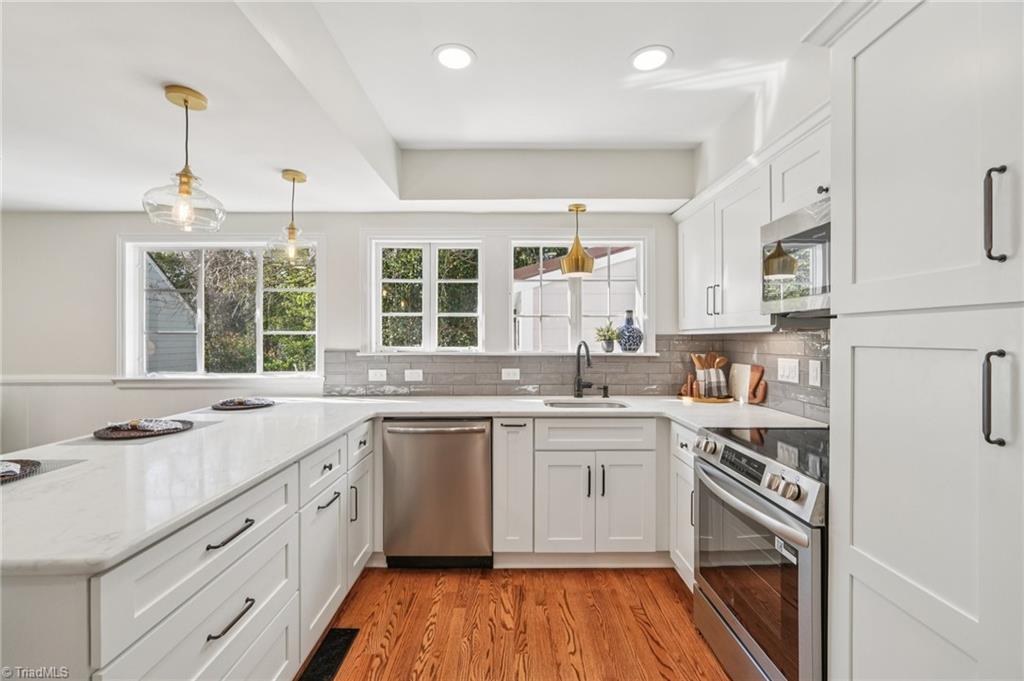 907 Sunset Drive High Point, NC 27262 - Photo 10 of 50 Sun Drenched Kitchen!