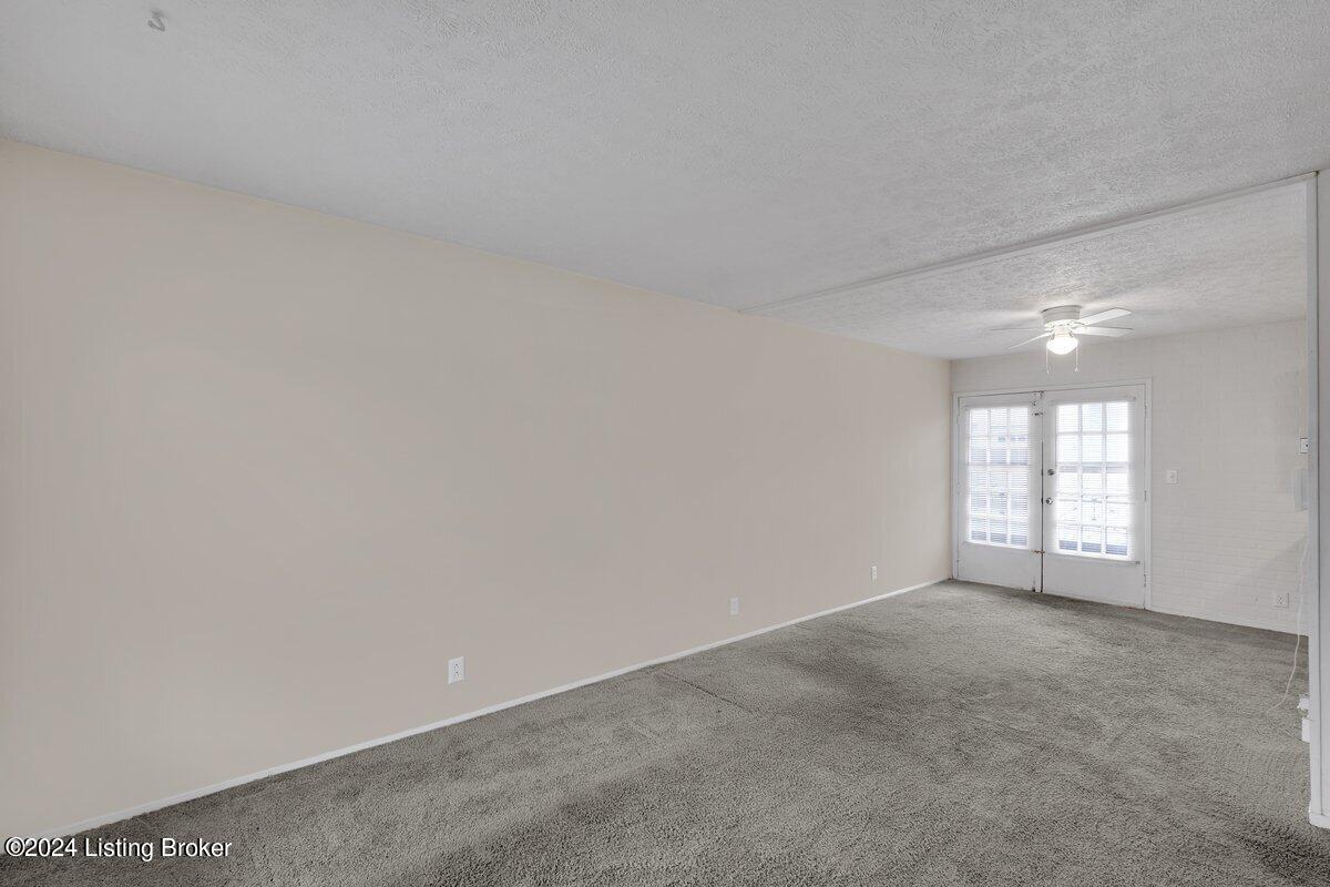 308 Mac Brae Rd-106