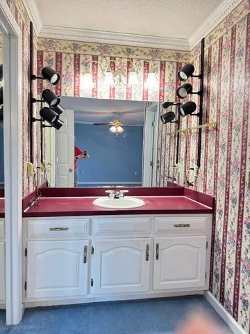 $649,000 | 1449 Waters Edge Drive, Summerton, SC 29148