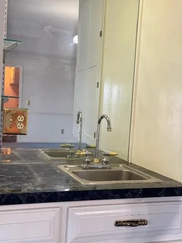 $649,000 | 1449 Waters Edge Drive, Summerton, SC 29148