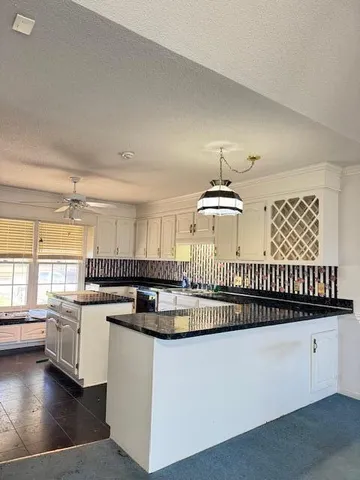 $649,000 | 1449 Waters Edge Drive, Summerton, SC 29148