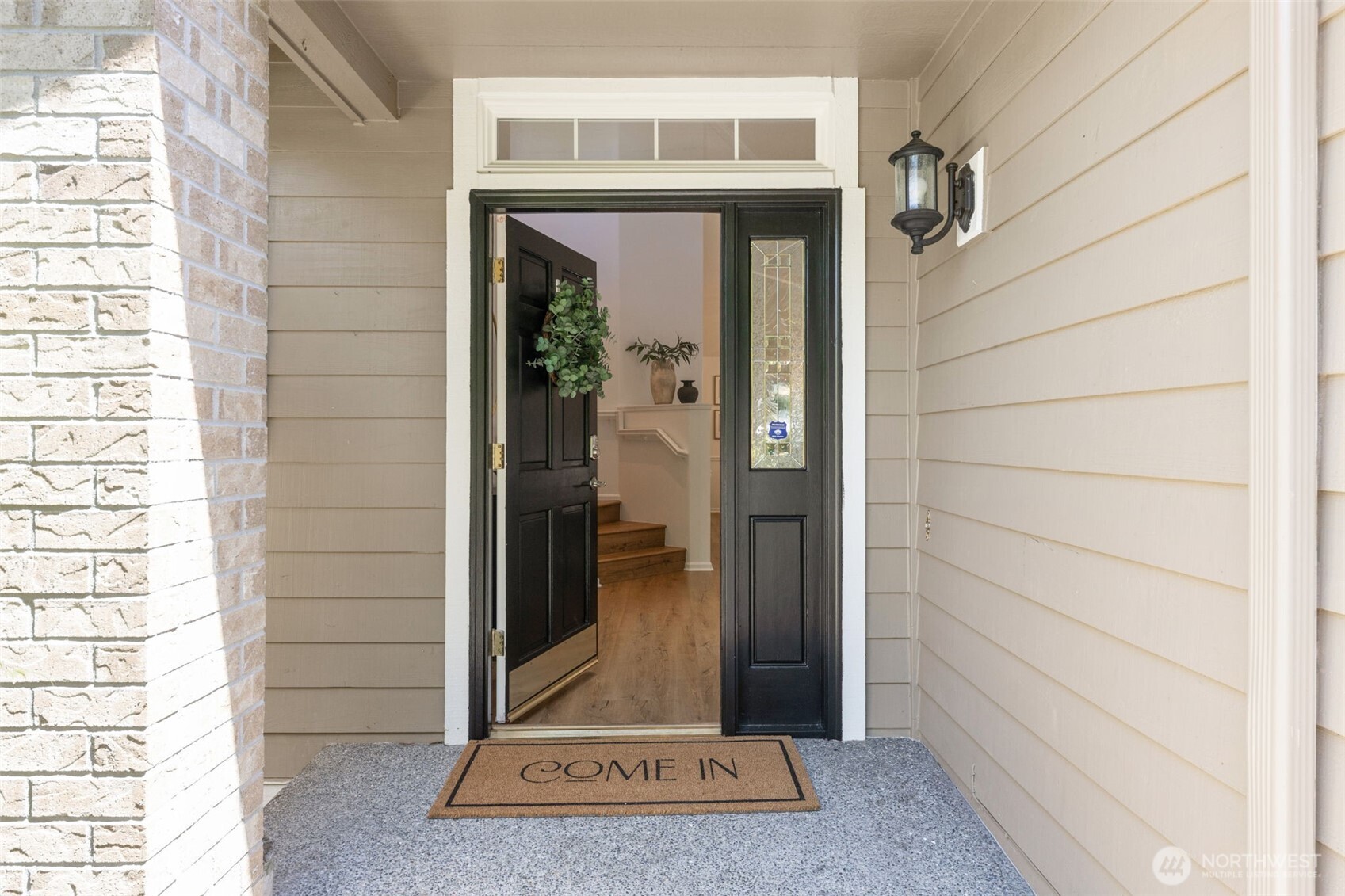 19303 Meridian Place West Bothell, WA 98012 - Photo 3 of 40