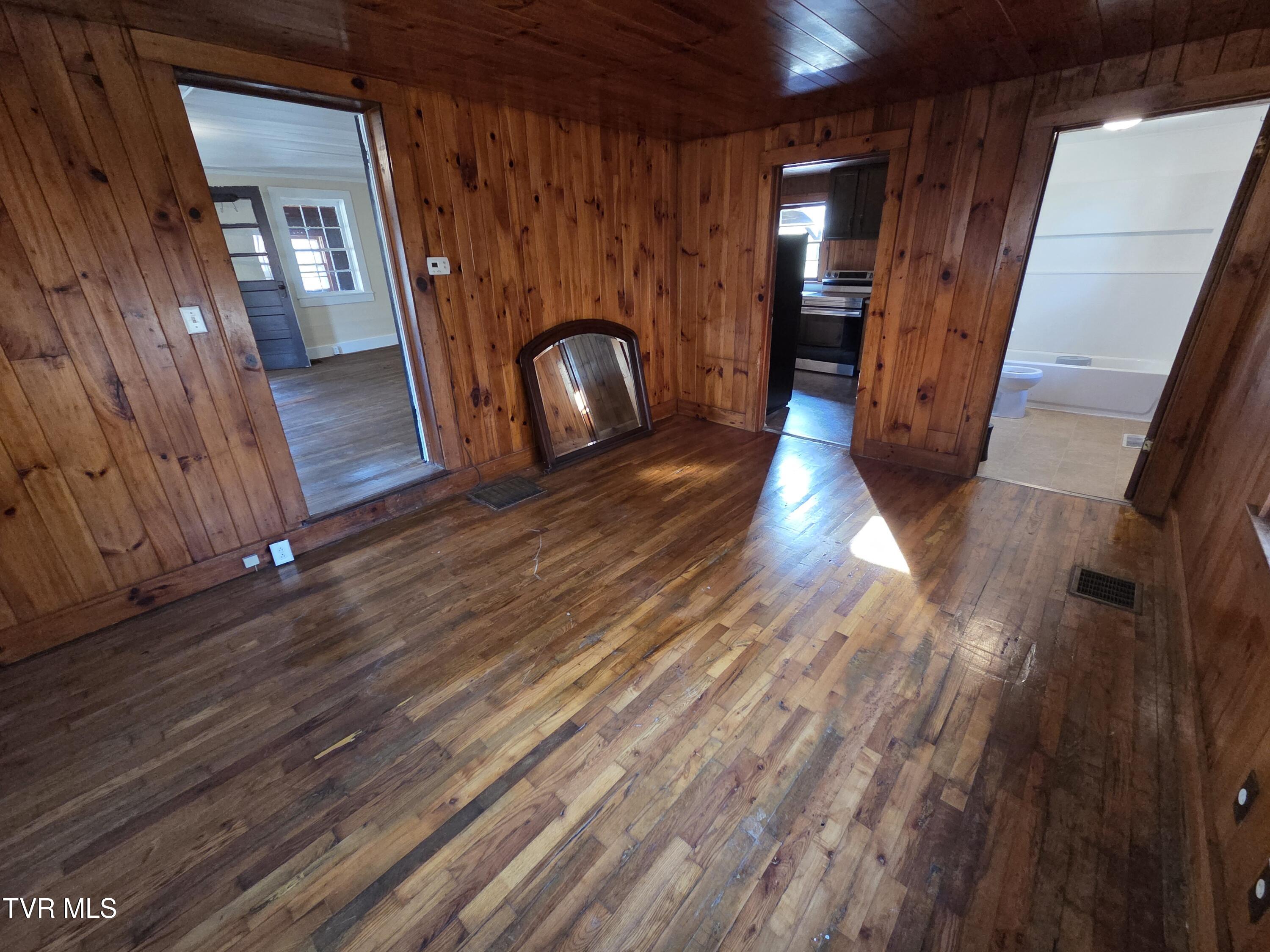 100 Eisenhower Road Jonesborough, TN 37659 - Photo 19 of 34 15