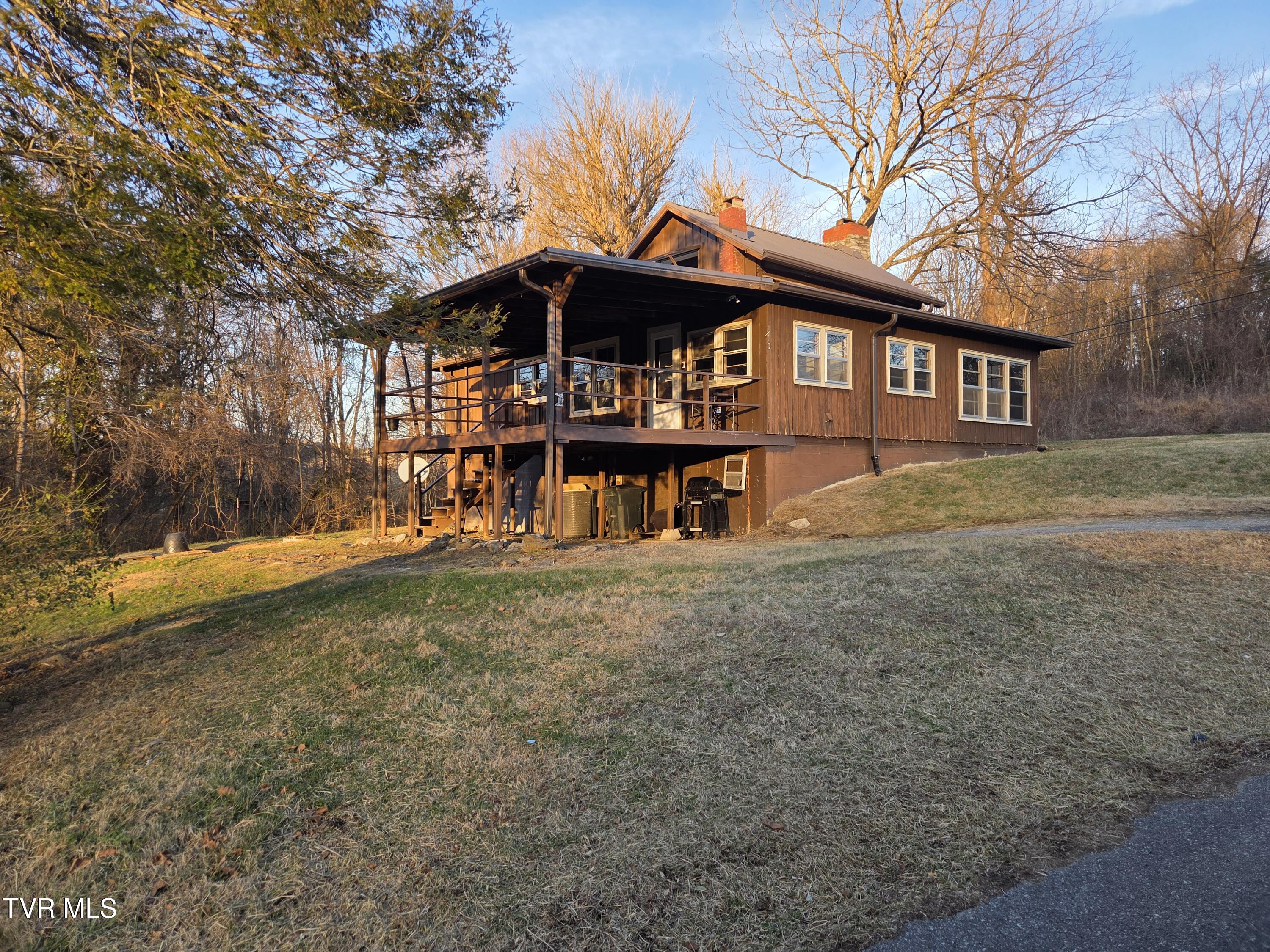 100 Eisenhower Road Jonesborough, TN 37659 - Photo 4 of 34 4