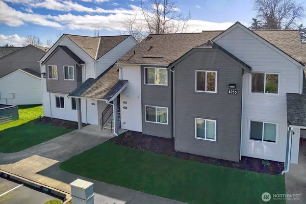 $260,000 | 4255 Wintergreen Circle, Unit 275, Bellingham, WA 98226