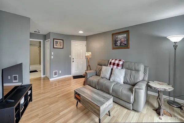 $260,000 | 4255 Wintergreen Circle, Unit 275, Bellingham, WA 98226