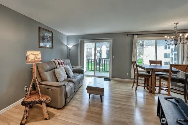 $260,000 | 4255 Wintergreen Circle, Unit 275, Bellingham, WA 98226