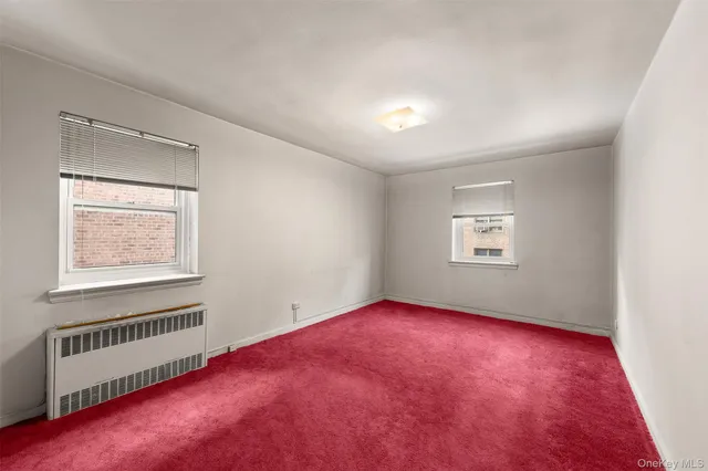 $329,999 | 44-59 Kissena Boulevard, Unit 4J | Flushing