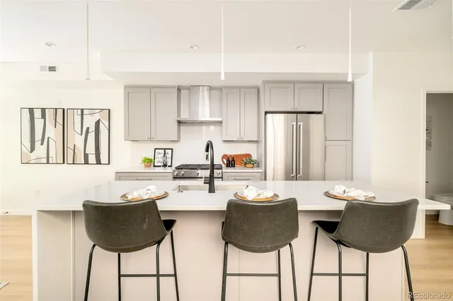 $900,000 | 277 South Jackson Street, Denver, CO 80209