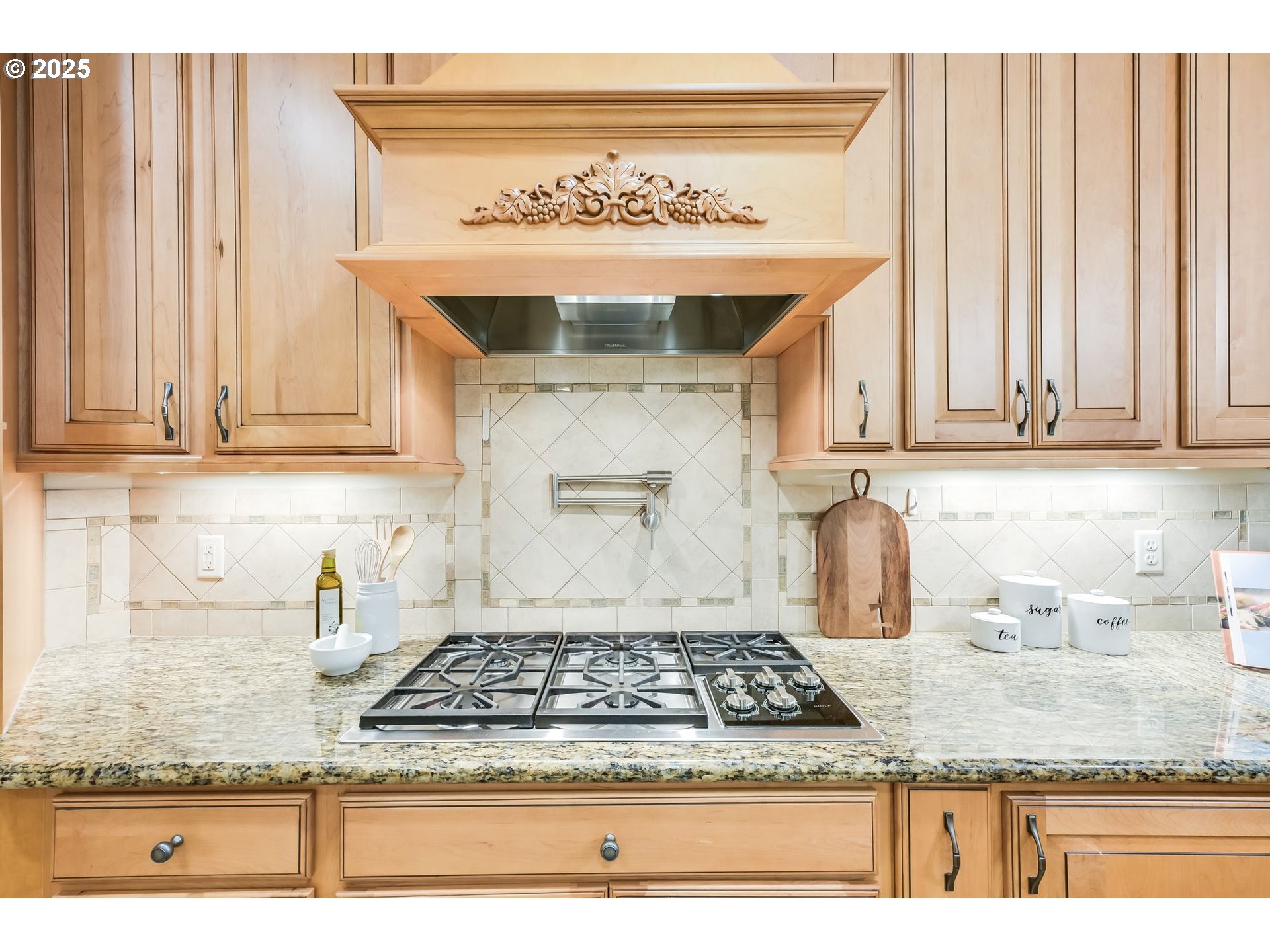 20 Southwest 111th Terrace Portland, OR 97229 - Photo 25 of 48 Kitchen