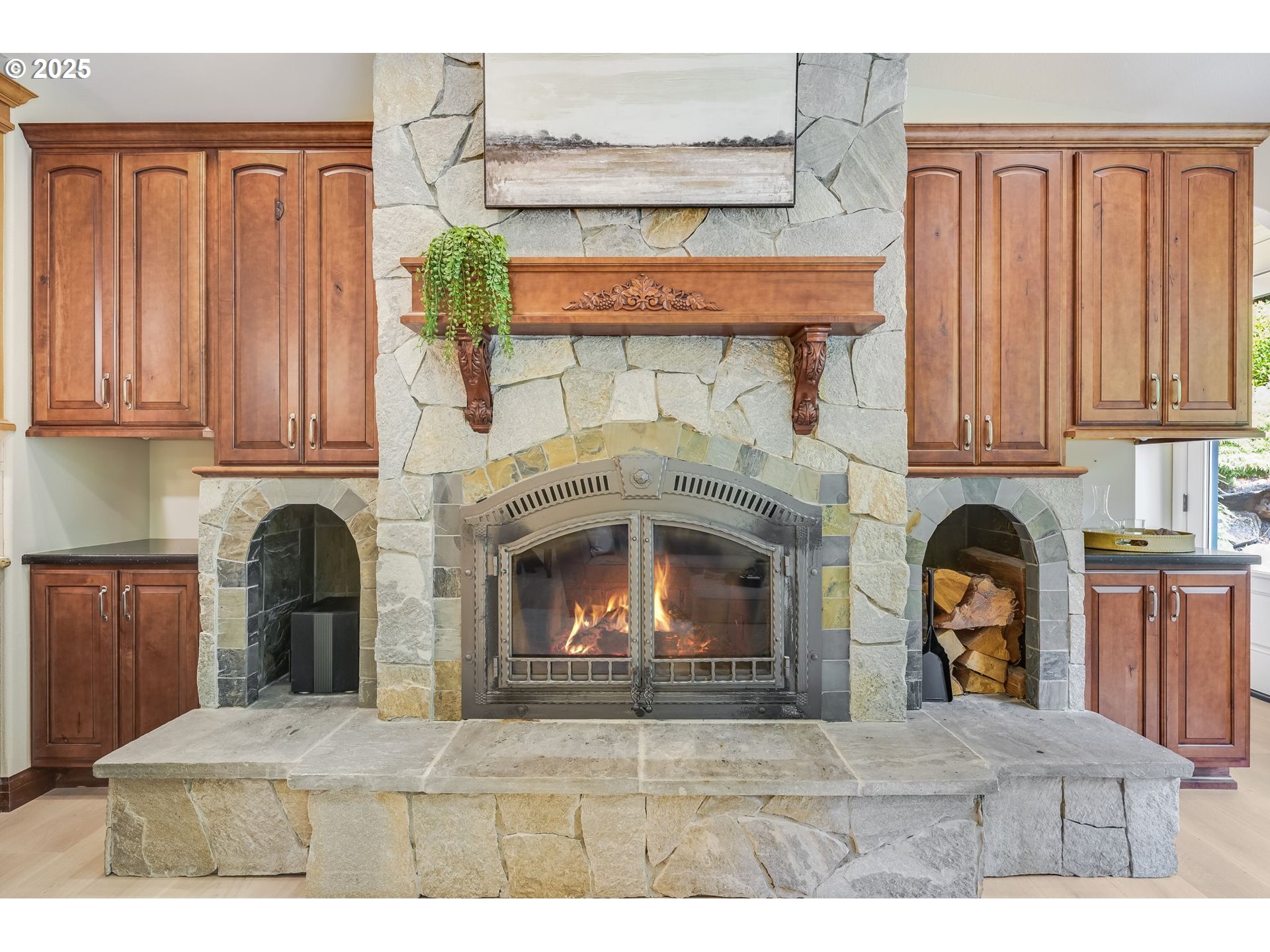 20 Southwest 111th Terrace Portland, OR 97229 - Photo 29 of 48 Living Room