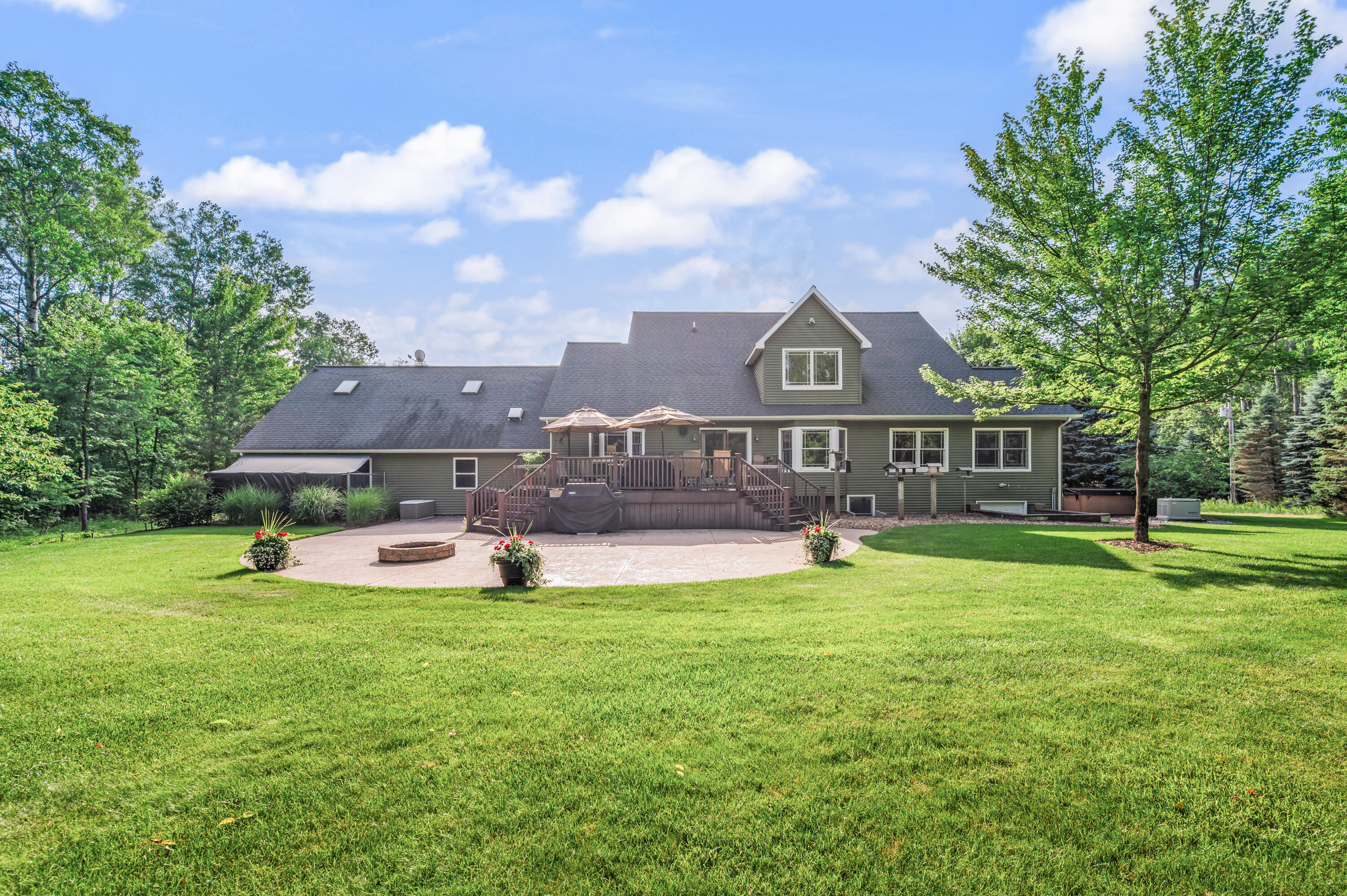 6299 West Falmouth Road McBain, MI 49657 - Photo 2 of 82 6299-WFalmouthRd-McBain-64