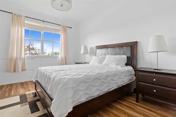 $3,000 | Pembroke Pines, Pembroke Pines, FL 33027